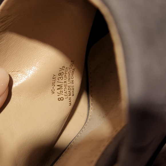 Vince Camuto Suede Heels - Picture 7 of 7